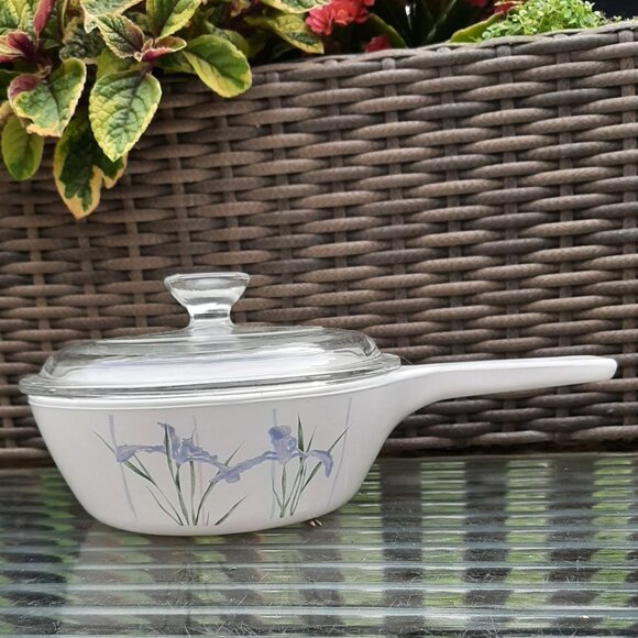Corelle ‘Shadow Iris’ 1 Pint Menuette Pan w/ Pyrex Lid / Vintage 'Shadow Iris' - Picture 2 of 8